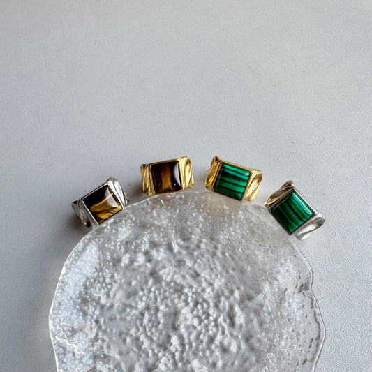 Ring mit Tigerauge-Stein