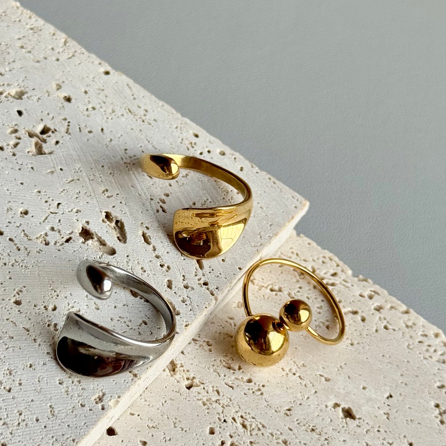 Offener Ring aus Edelstahl 18K