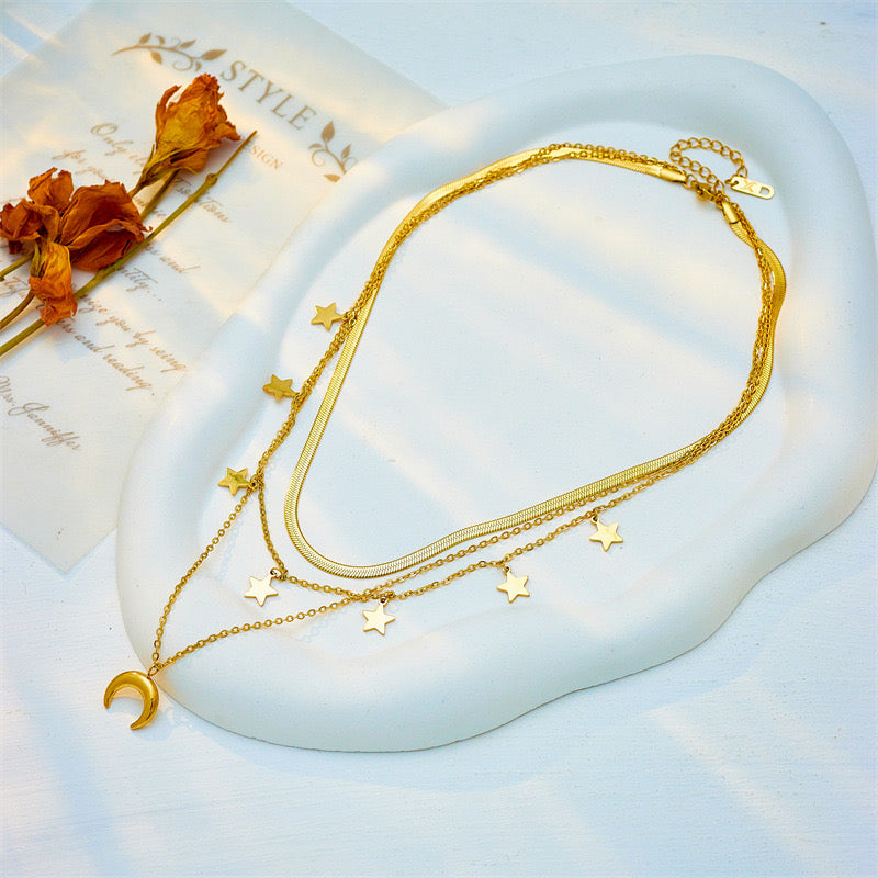 Dreilagige Halskette – Sterne & Mond Anhänger | 18K Vergoldeter Edelstahl Damen Schmuck
