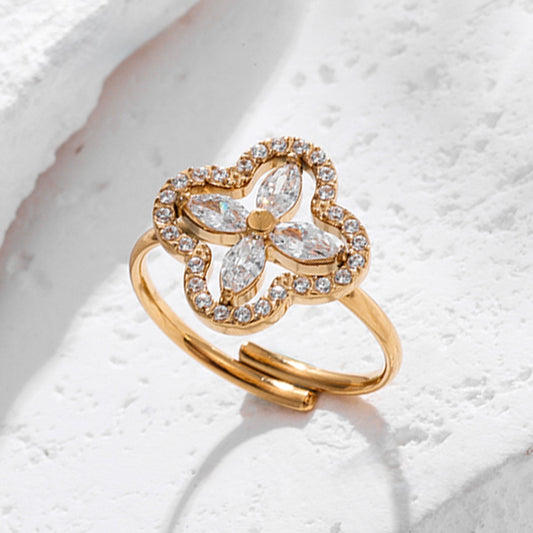 Vierblättriger Kleeblatt Ring – 18K Vergoldeter Edelstahl mit Zirkonia