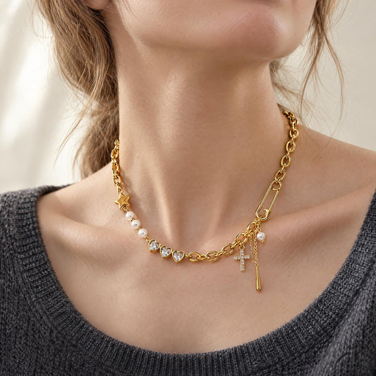 GLANZI Grace Link Halskette – Paperclip-Kette mit Kreuz & Tropfenanhänger