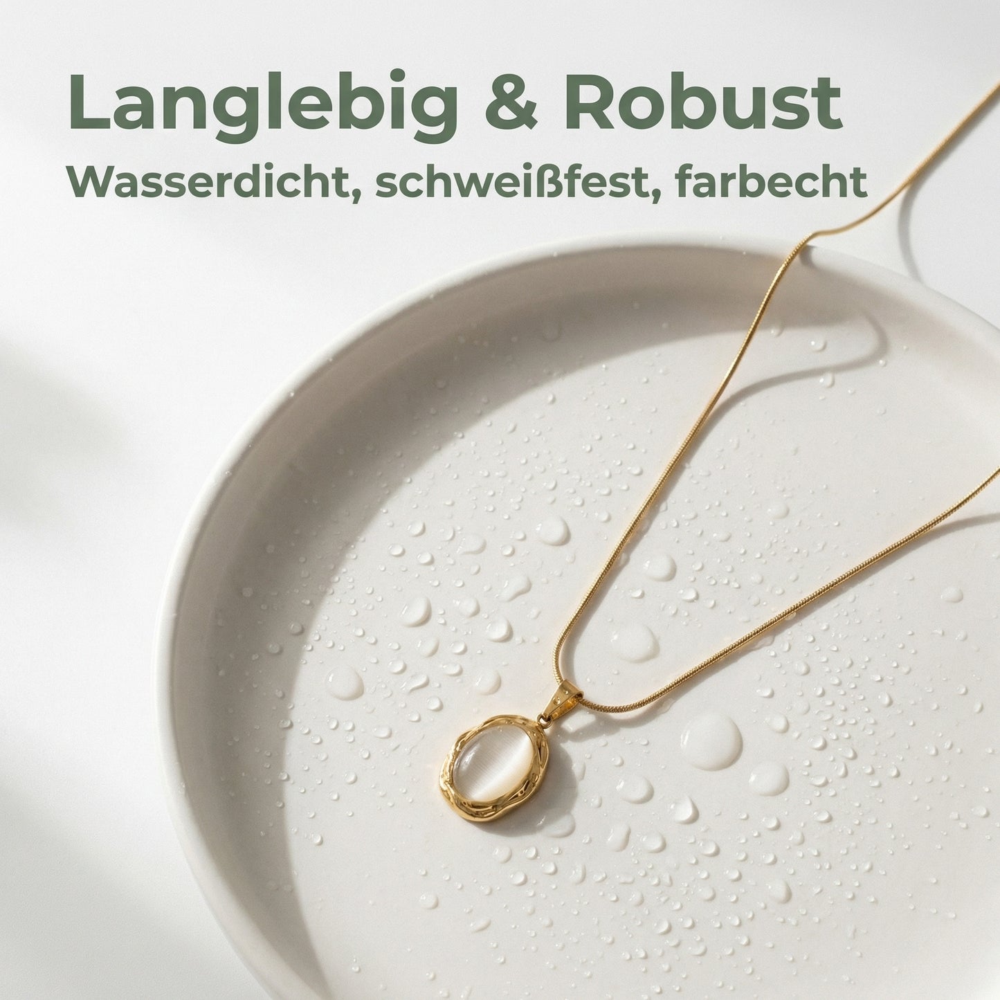 Halskette mit Anhänger aus weißem Katzenaugenstein