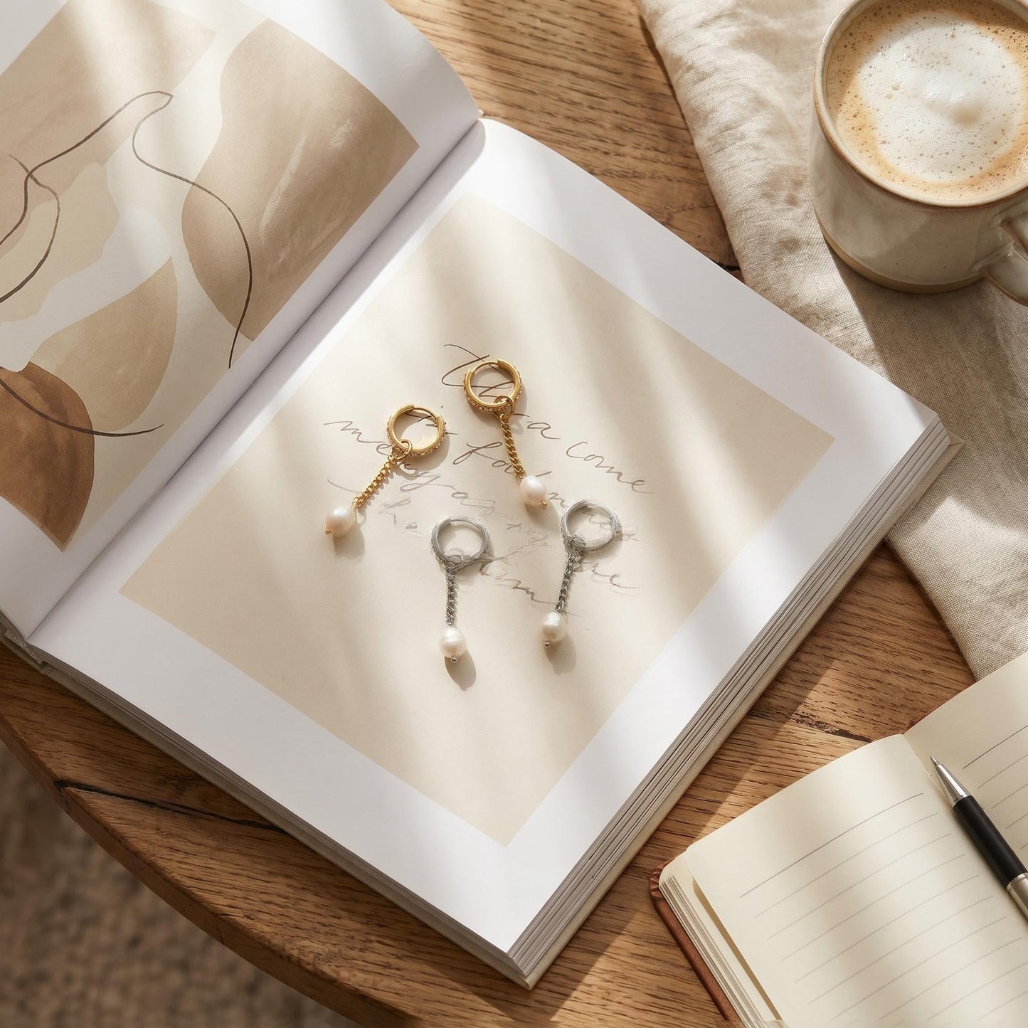 GLANZI Pearl Drop Ohrringe – Kette mit Tropfenperle, 18K Vergoldet