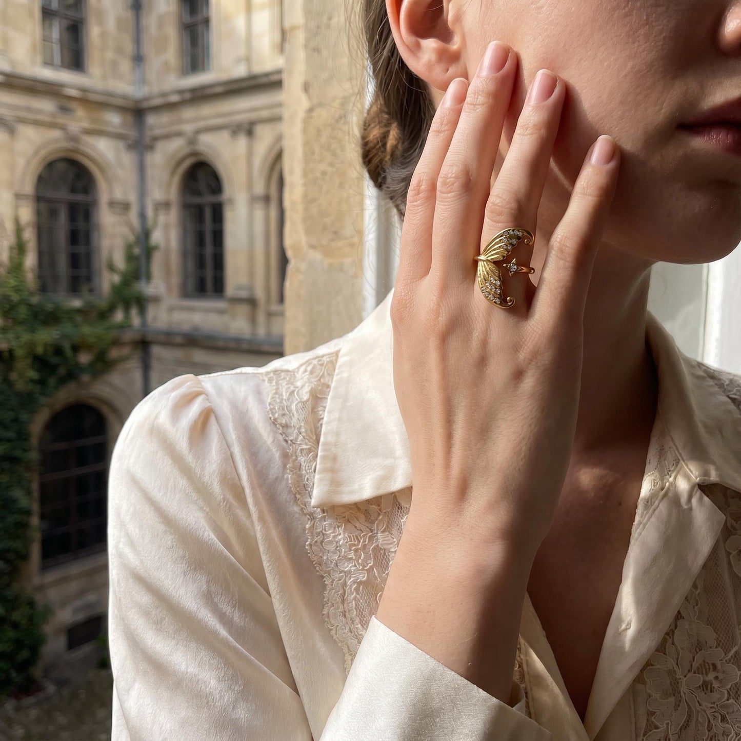 GLANZI Mermaid's Secret Ring - Offener Ring mit Meerjungfrauenflosse & Zirkonia