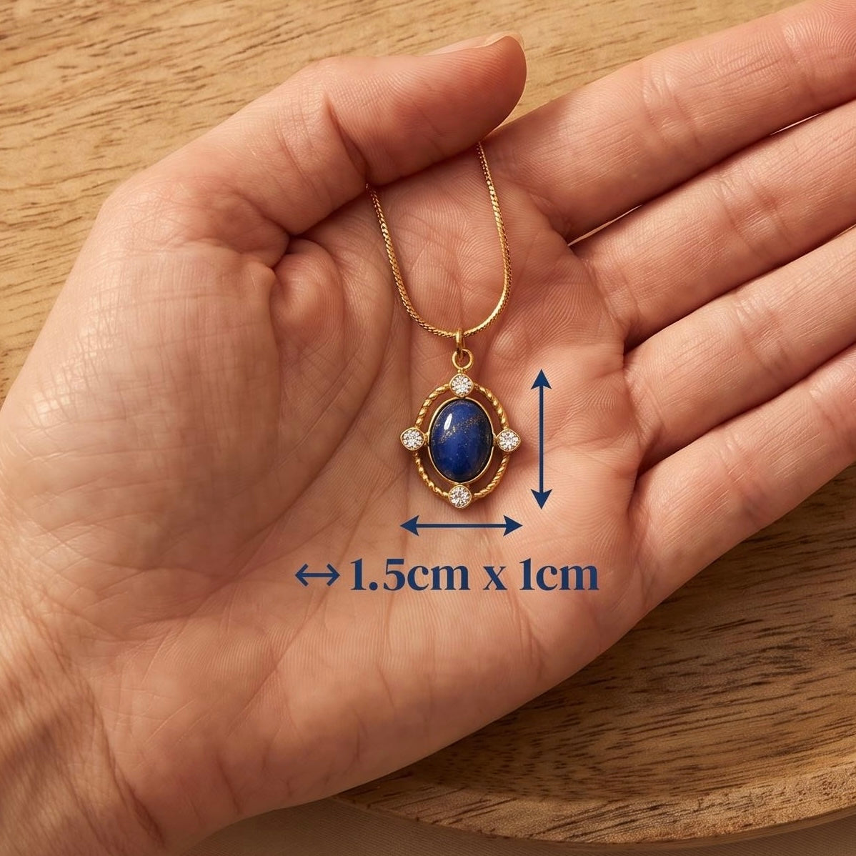 GLANZI Midnight Aura Halskette – Lapislazuli-Anhänger mit Zirkonia, 18K Vergoldet
