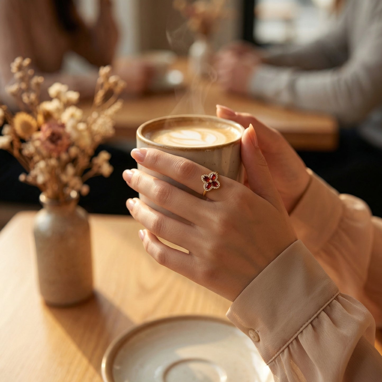Vierblättriger Kleeblatt Ring Glück und Glamour