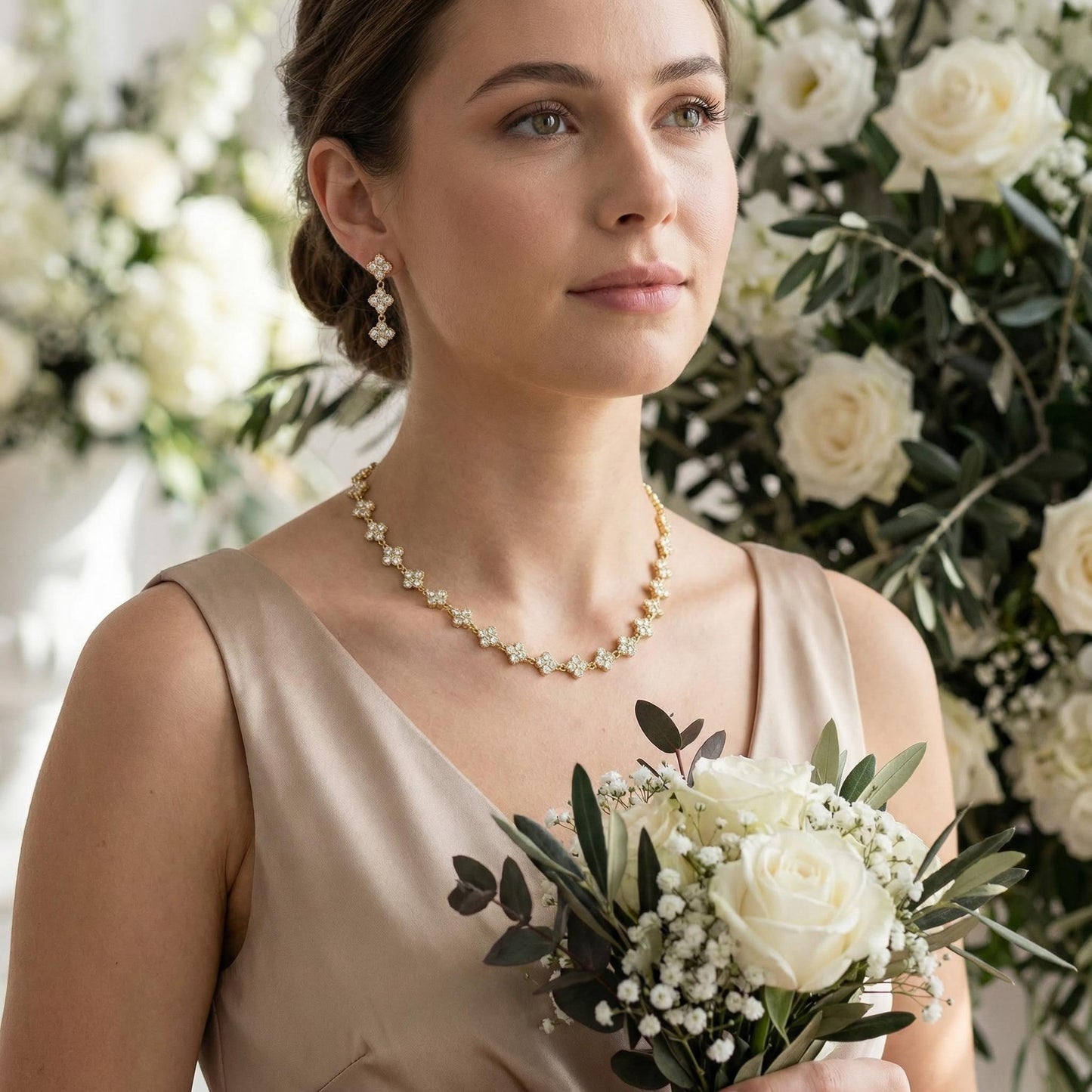 GLANZI Funkelndes Kleeblatt Schmuckset – Halskette, Armband, Ohrringe & Ring