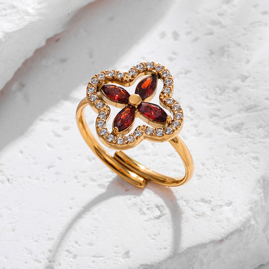 Vierblättriger Kleeblatt Ring – 18K Vergoldeter Edelstahl mit Zirkonia