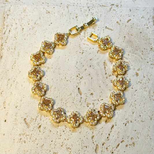 GLANZI Vierblättriges Kleeblatt Armband – 18K vergoldetes Kupfer, Champagner-Zirkonia, 18 cm