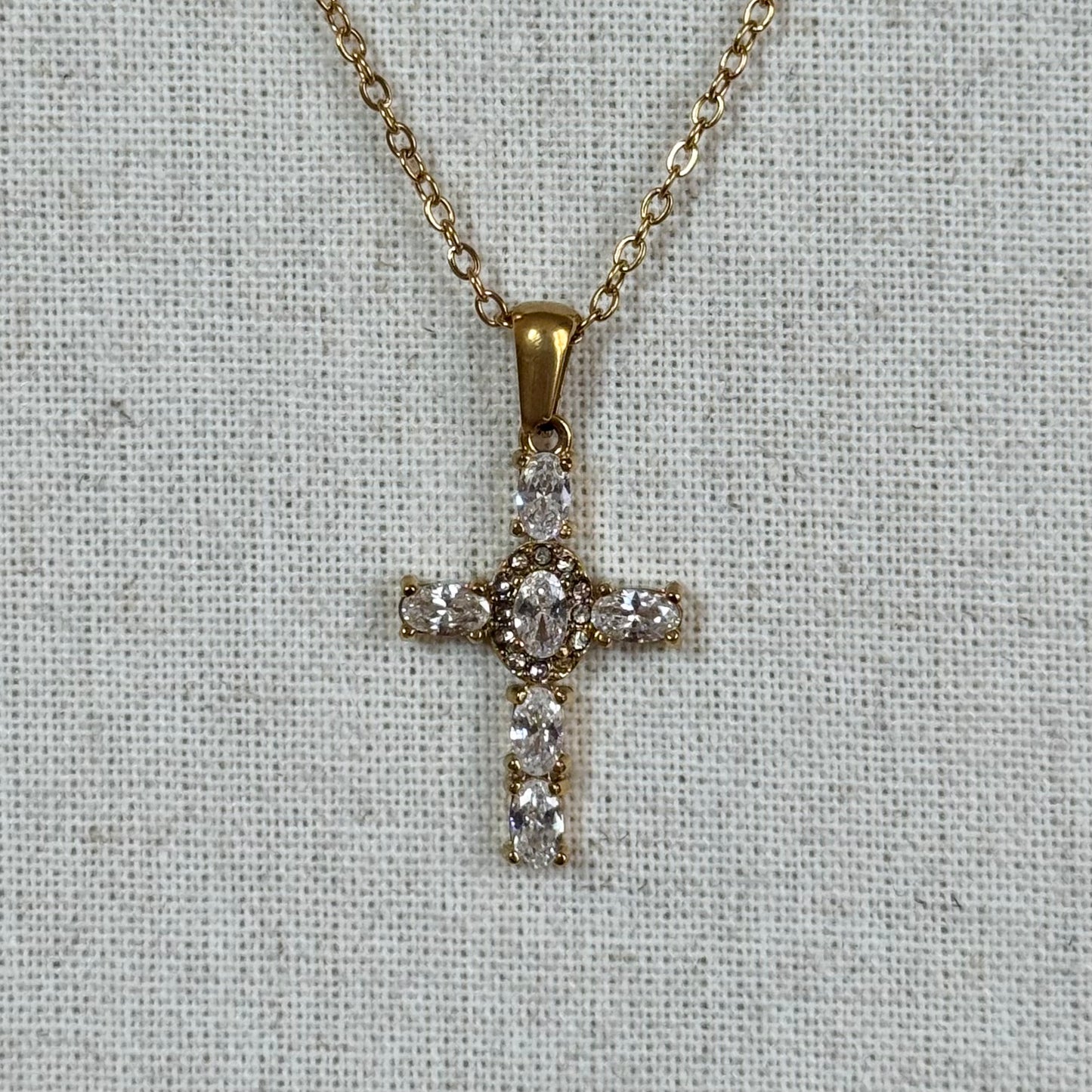 GLANZI Vintage Kreuz Halskette mit Zirkonia
