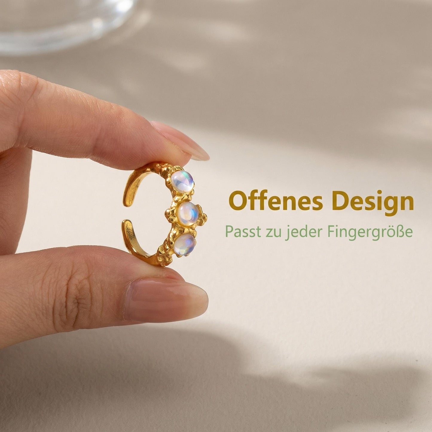 GLANZI Ring mit Drei Glassteinen