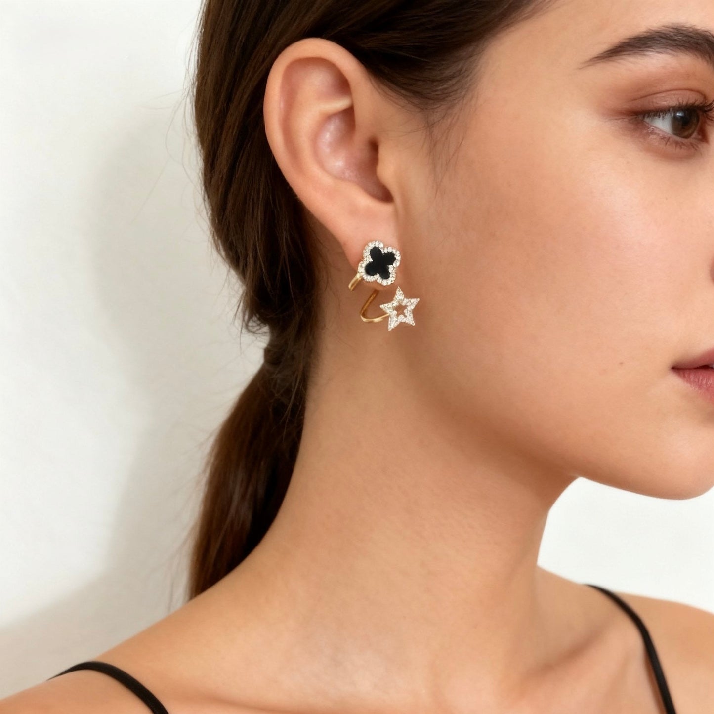 Ohrrstecker mit Schwarzem Kleeblatt & Stern
