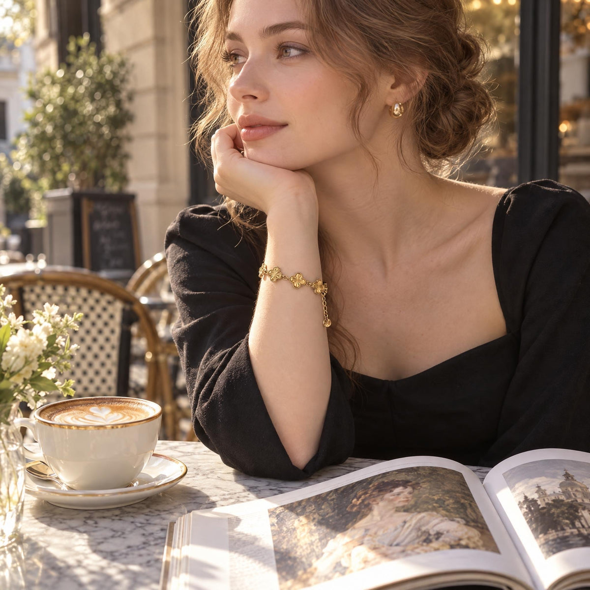 GLANZI Cloverline Armband – Lasergeschnittenes Kleeblattdesign aus Edelstahl
