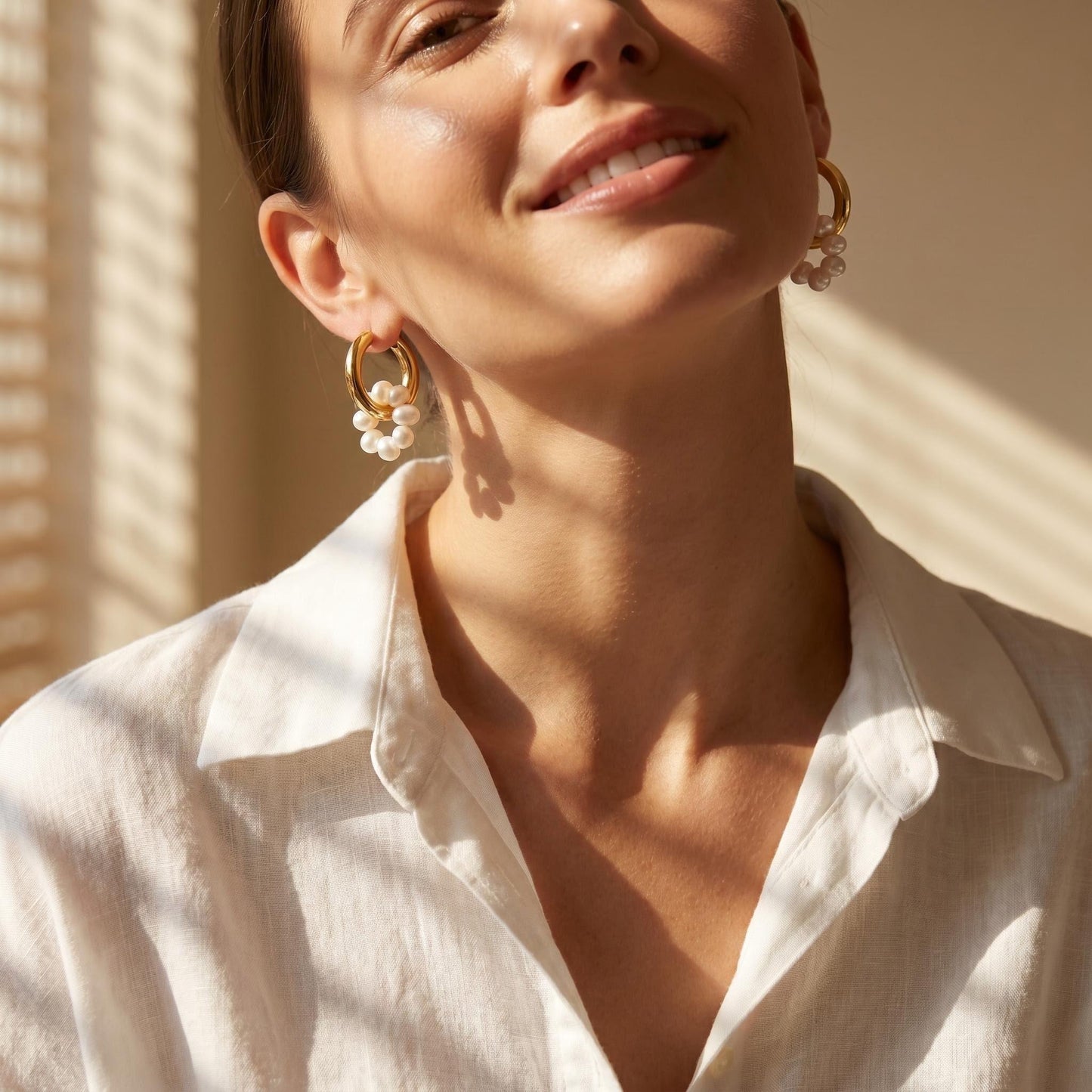 GLANZI Pearl Orbit Ohrringe – Versetzte Ringe mit Naturperlen, 18K Vergoldet